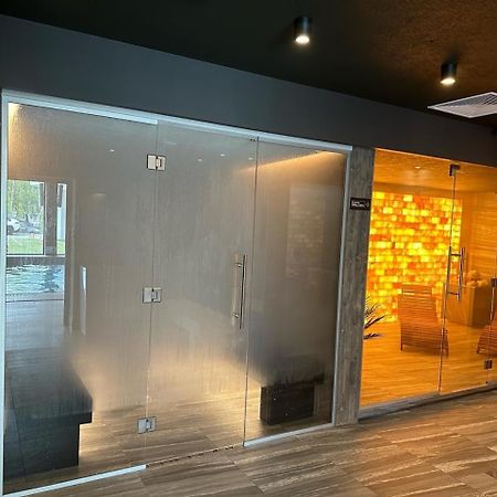 Baltic Comfort Spa Apartment With Free Pool, Saunas & Fitness - Kasprowicza 20 Kołobrzeg Eksteriør bilde