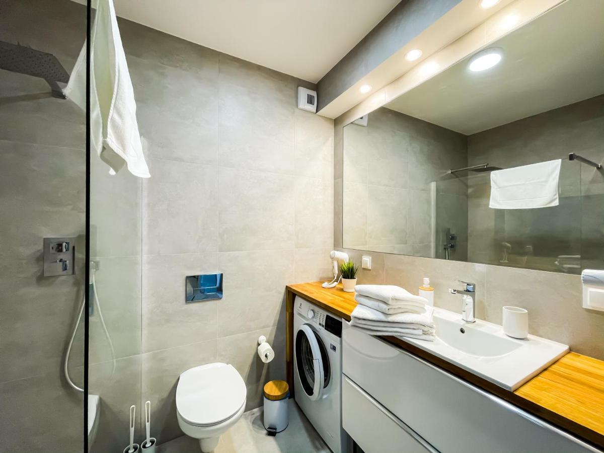 Baltic Comfort Spa Apartment With Free Pool, Saunas & Fitness - Kasprowicza 20 Kołobrzeg Eksteriør bilde