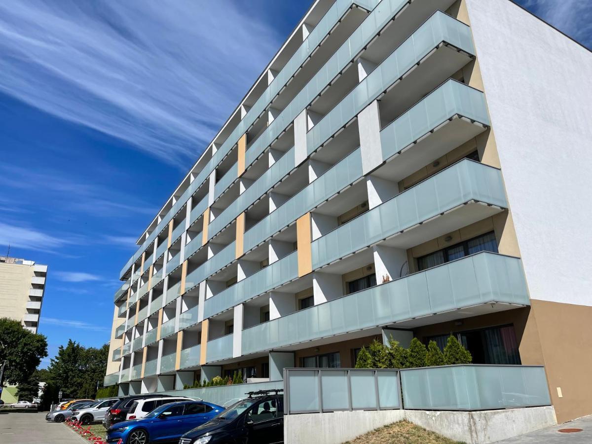 Baltic Comfort Spa Apartment With Free Pool, Saunas & Fitness - Kasprowicza 20 Kołobrzeg Eksteriør bilde