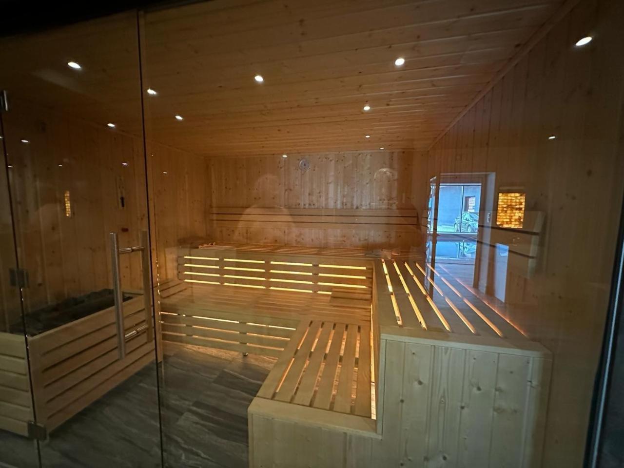 Baltic Comfort Spa Apartment With Free Pool, Saunas & Fitness - Kasprowicza 20 Kołobrzeg Eksteriør bilde