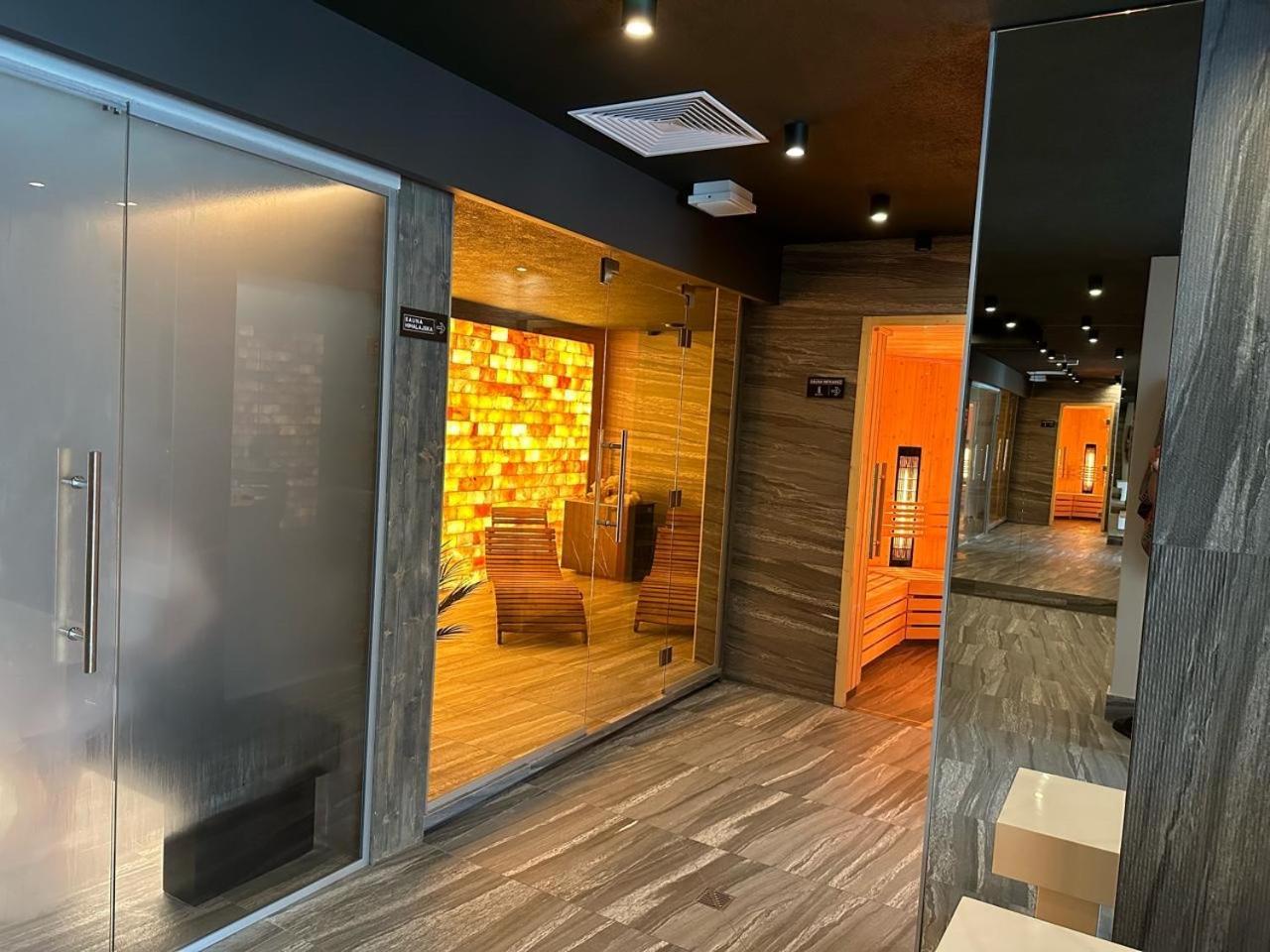 Baltic Comfort Spa Apartment With Free Pool, Saunas & Fitness - Kasprowicza 20 Kołobrzeg Eksteriør bilde